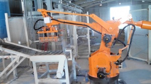 دعوت به سرمایه گذاری در ساخت خط تولید ربات پالتایزر