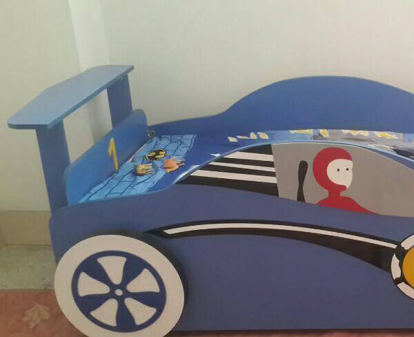 تخت وکمد ماشینی بچه