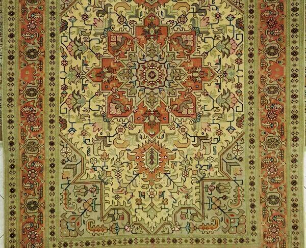 قالیچه گل ابریشم