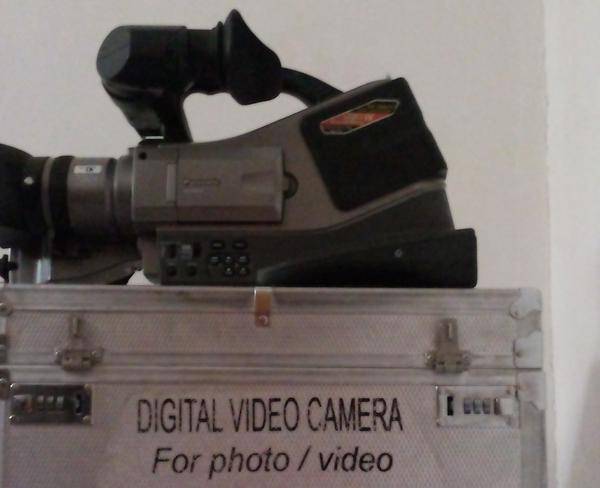 دوربین فیلم برداری مدل md900 (اِم دی 900)
