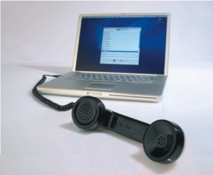 VoIP سامانه شبکه و تلفن اینترنتی رایگان