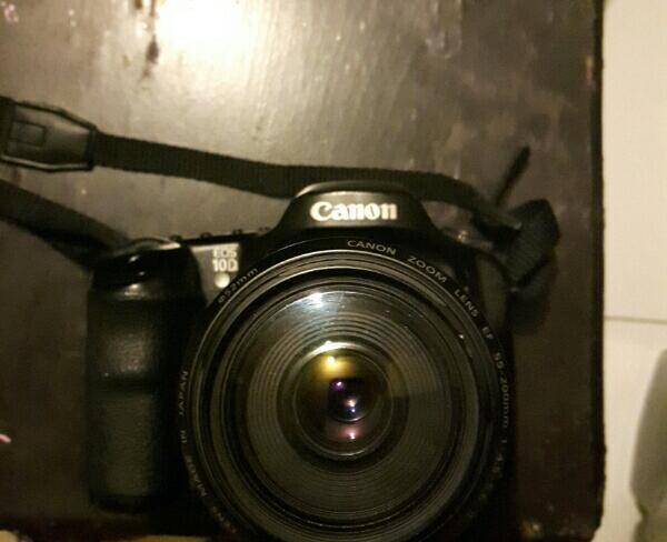 دوربین ۱۰D canon با لنز 55 200