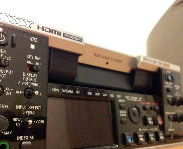 Sony HVR-M25AE Videocassettte Recorder