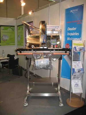 یک دستگاه بسته بندی وکیوم و تزریق گاز برای بسته بندی همه نوع محصول