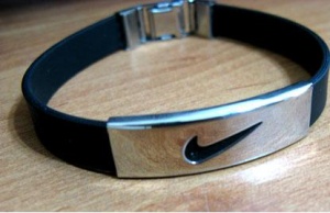 دستبند النگویی Nike