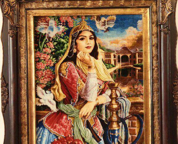تابلو فرش طرح دختر قاجار