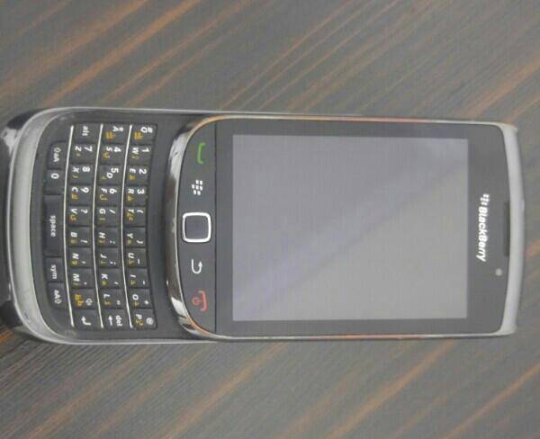 گوشی blackberry 9800