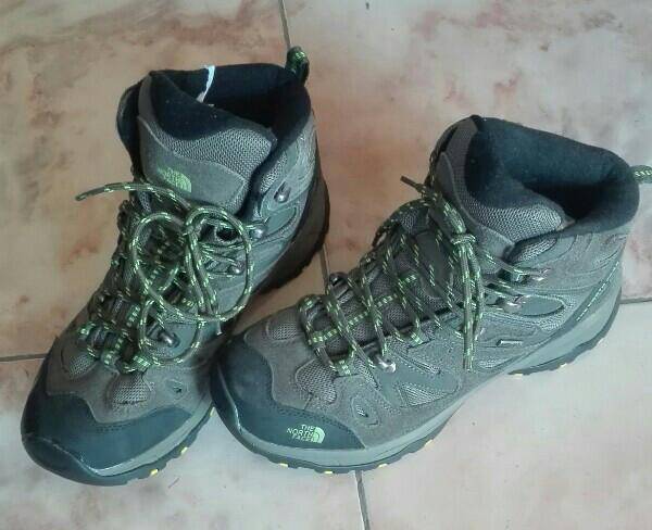 کفش کوهنوردی نورث