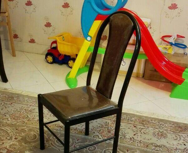 صندلی فلزی نو