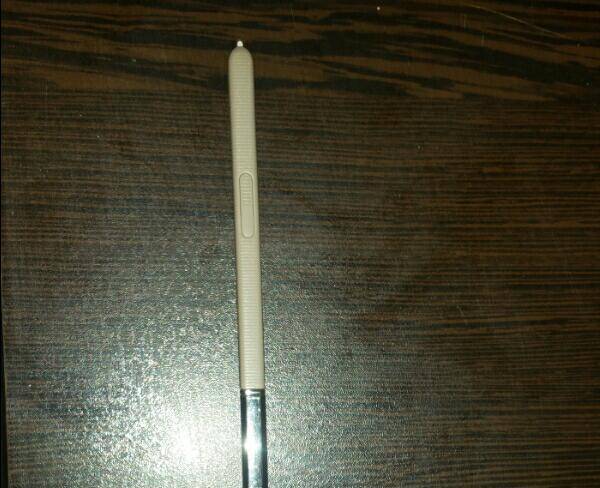 قلم اصلی نوت 4 رنگ گلد بسیار تمیز