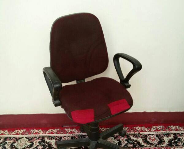 صندلی کامپیوتر (چرخ دار)