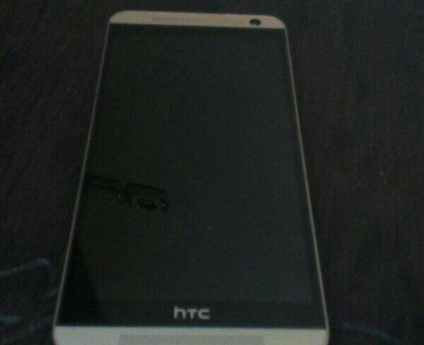HTC e9+ در حد نو