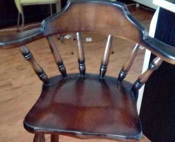 صندلی اپن نو خریدم یکیش اضافه هست