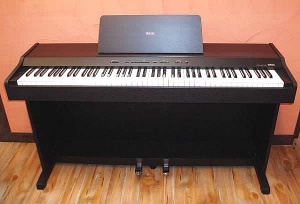 Piano Yamaha YDP-88