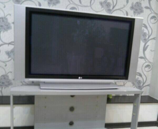 تلویزیون ال جی 43 اینچ