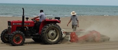 دستگاه پاکسازی ساحل