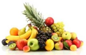 خرید و فروش میوه از جمله سیب، کیوی، پرتقال، نارنگی
