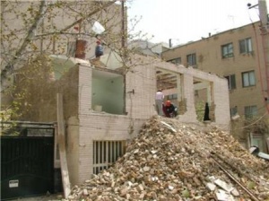 تخریب ساختمان در کرج و تهران