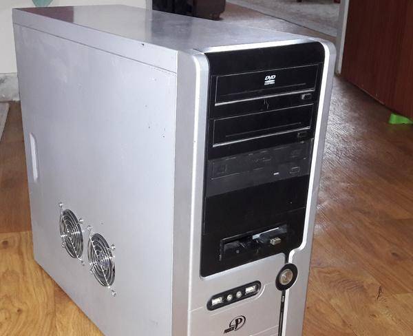 کامپیوتر دوهسته ای E8400