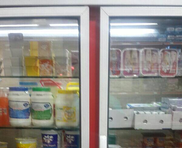 فروش یخچال ویترین دار فروشگاهی