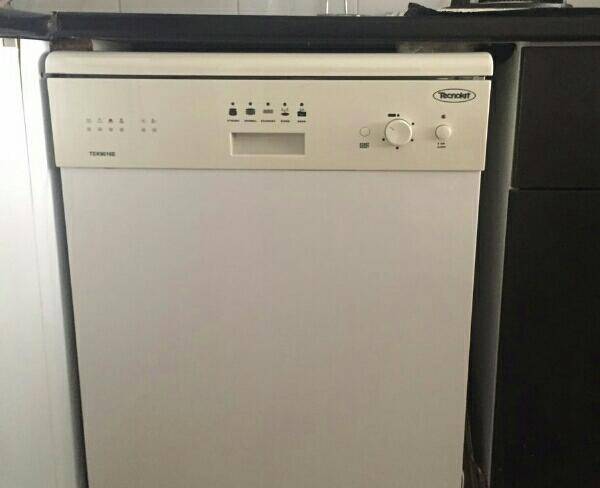 ماشین ظرفشویی تکنو فقط سه بار استفاده شده