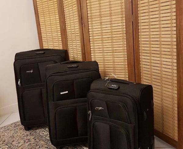 چمدان ٣ تیکه ، کاملا آکبند و نو