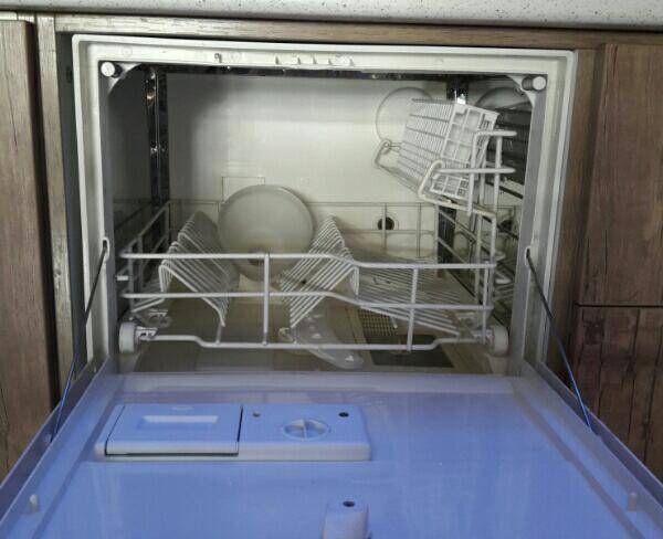 ماشین ظرفشویی آکبند
