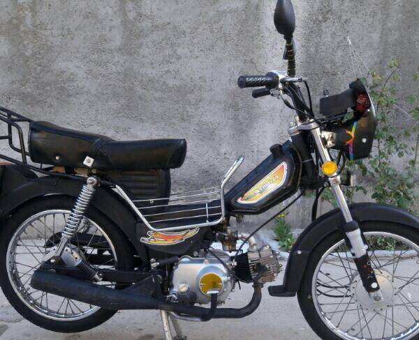 موتور سیکلت در شهرستان میاندواب میباشد...