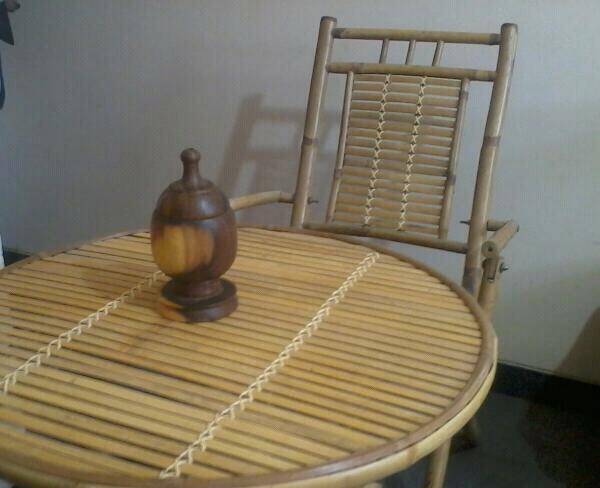 میز و صندلی بامبو تاشو