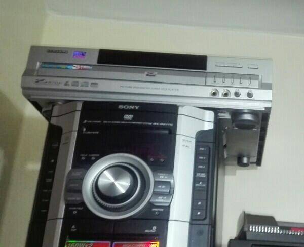 دستگاه ضبط سی دی همراه با 2 عدد ...
