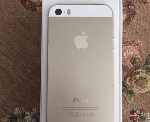 iphone 5s 16gig gold
