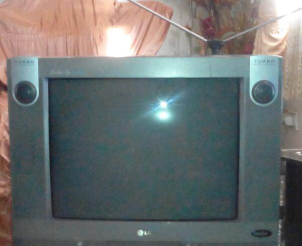 تلویزیون ۲۱ اینچ LG مدل توربو