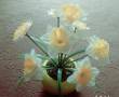 گلدان و گل مصنوعی(گل نرگس)آکبند
